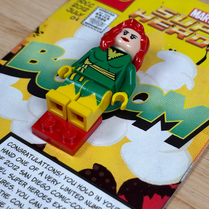 LEGO Marvel Jean Grey in Phoenix Costume (Comic-Con 2012 Exclusive)
