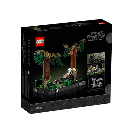 Endor™ Speeder Chase Diorama 75353